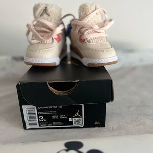 Jordan Retro 4 size 3C